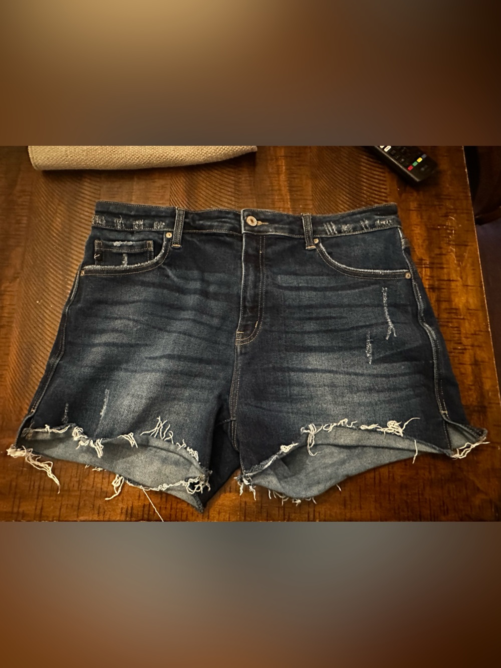 KanCan Jean shorts- stretchy